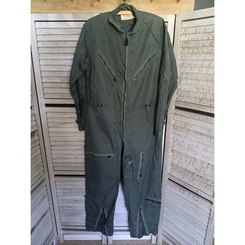 Vintage 1968 USAF K-2B Flight Suit Men's Sz. Med. Sage Green Coveralls Vietnam